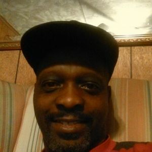 Meet your Posher, Carl